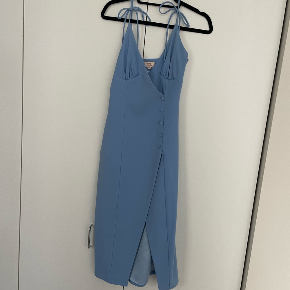 Elegant Blue Sleeveless Dress